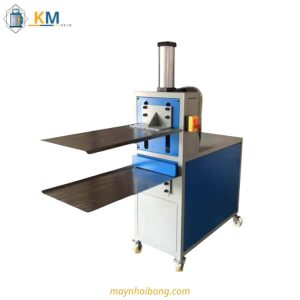 Máy đóng bao gối KMRB-05 trang bị công nghệ khí nén cùng bảng điều khiển